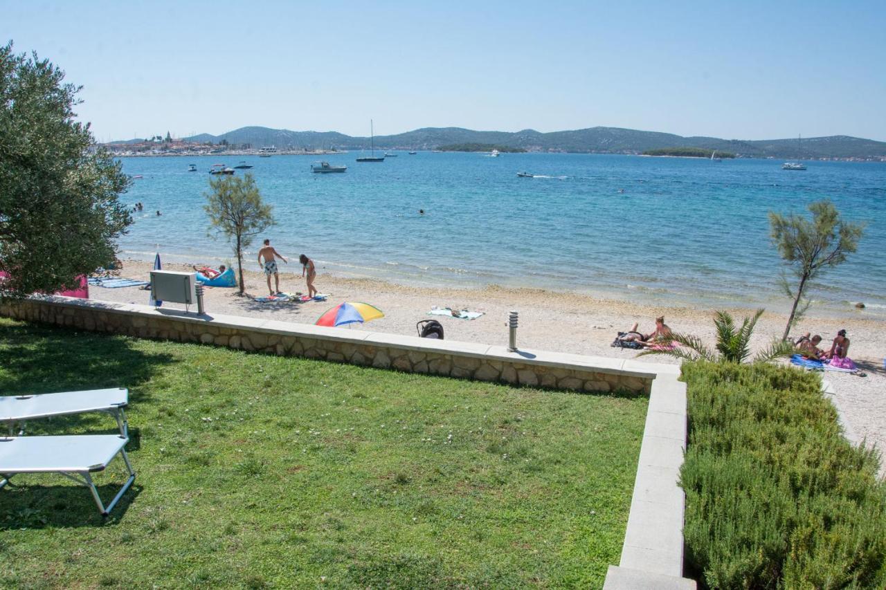 Apartments Citrine On The Beach 比奥格勒·纳·莫鲁 外观 照片